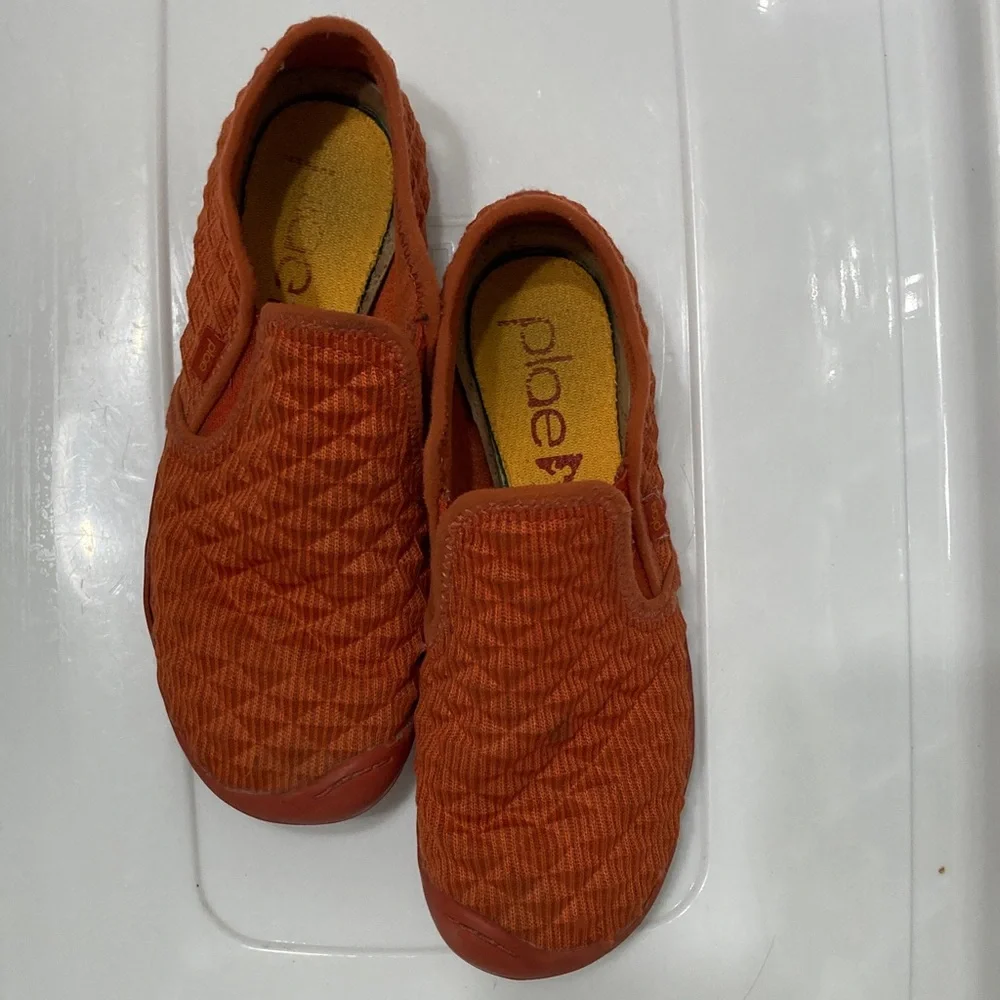 PLAE Kids Vibrant Orange Slip on shoes